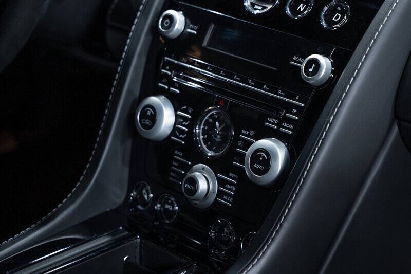 2010 Aston Martin DBS