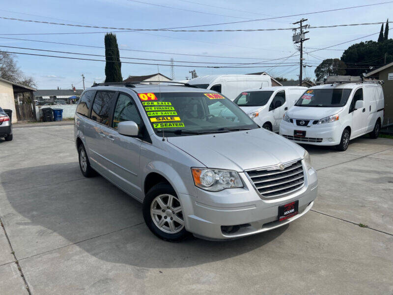 2010 chrysler minivan for sales sale