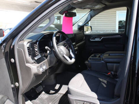2023 GMC Sierra 1500 Elevation Standard