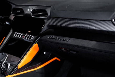 2022 Lamborghini Urus