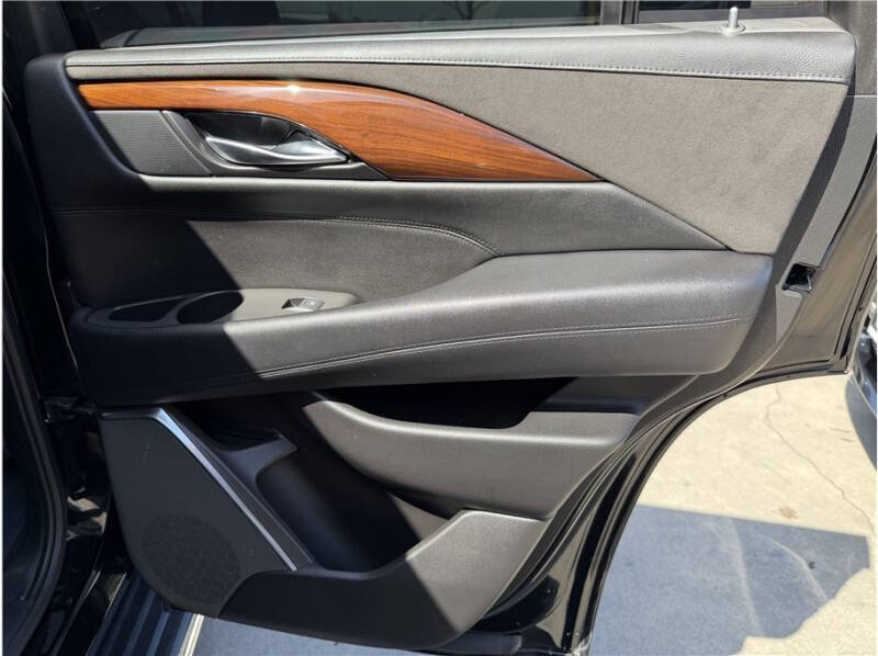 2017 Cadillac Escalade Premium Luxury