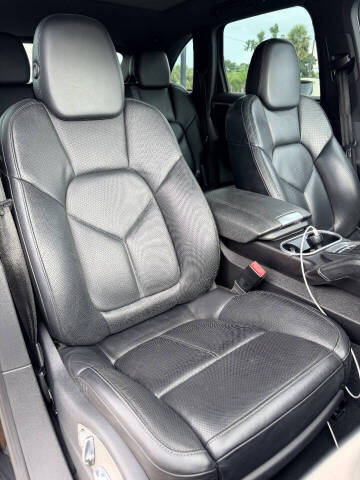 2015 Porsche Cayenne S