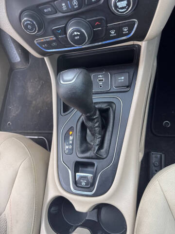 2019 Jeep Cherokee Latitude