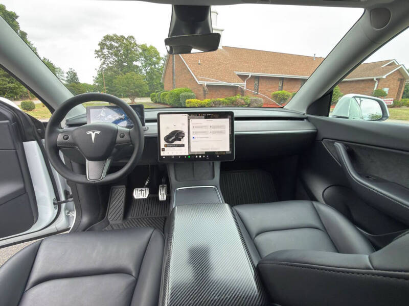 2022 Tesla Model Y Long Range