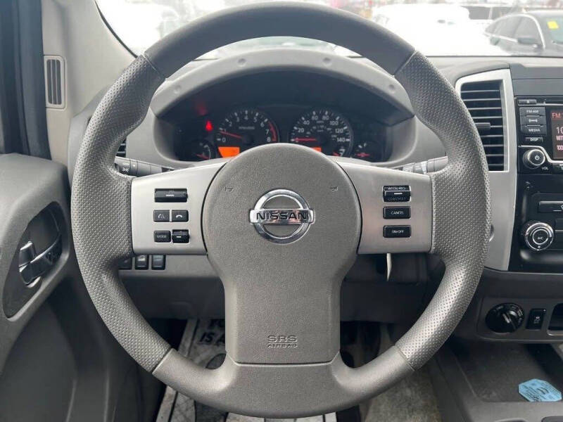 2015 Nissan Frontier SV