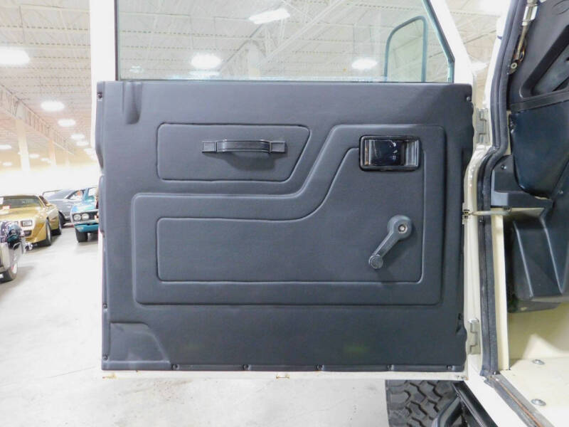 1986 Land Rover Defender