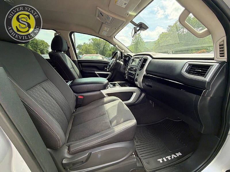 2019 Nissan Titan