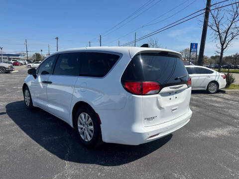 2018 Chrysler Pacifica L