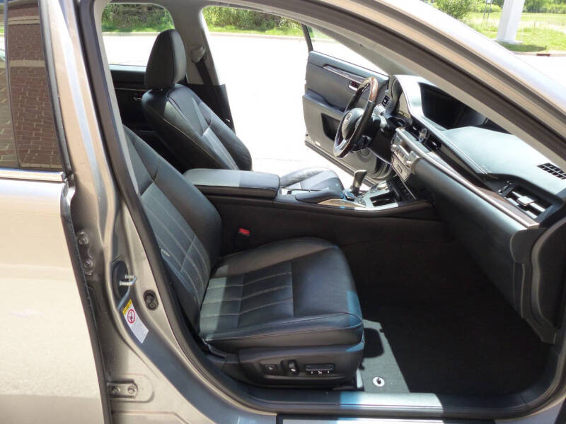 2017 Lexus ES 350
