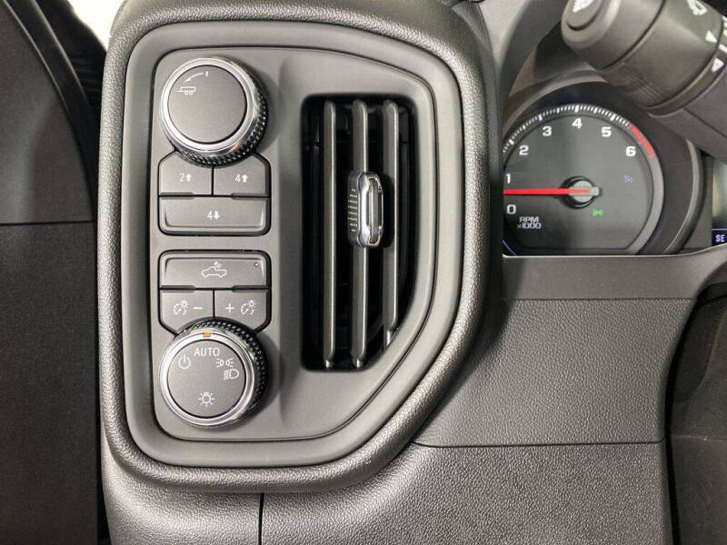 2026 GMC Sierra 2500HD Pro