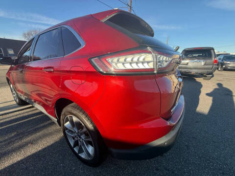 2017 Ford Edge Titanium