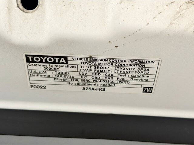 2020 Toyota Camry SE