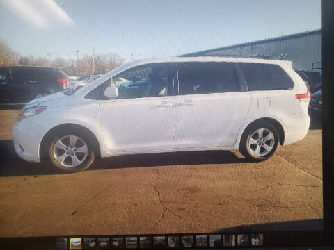 2011 Toyota Sienna for sale at Car Kings in Cincinnati OH