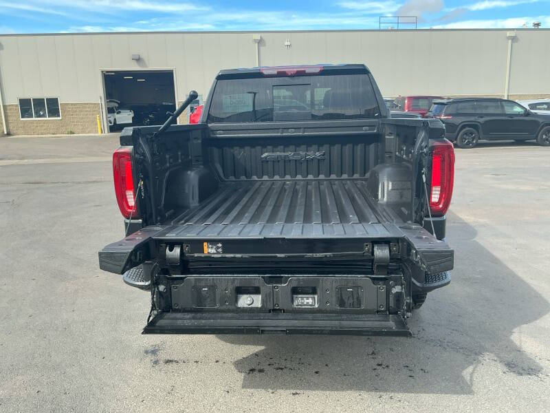 2023 GMC Sierra 1500 AT4X