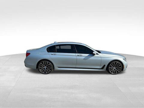 2018 BMW 7 Series 750i