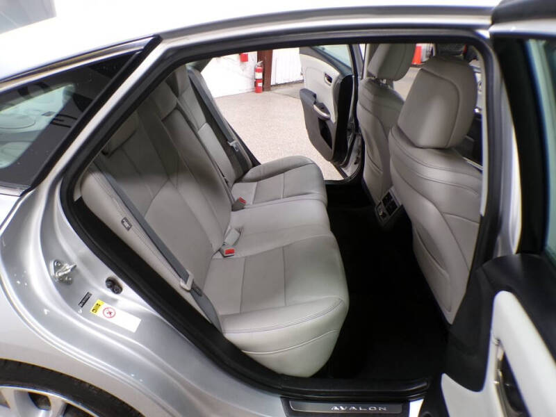 2013 Toyota Avalon Limited