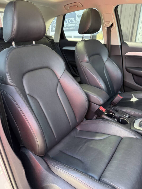 2015 Audi Q3 2.0T quattro Premium Plus