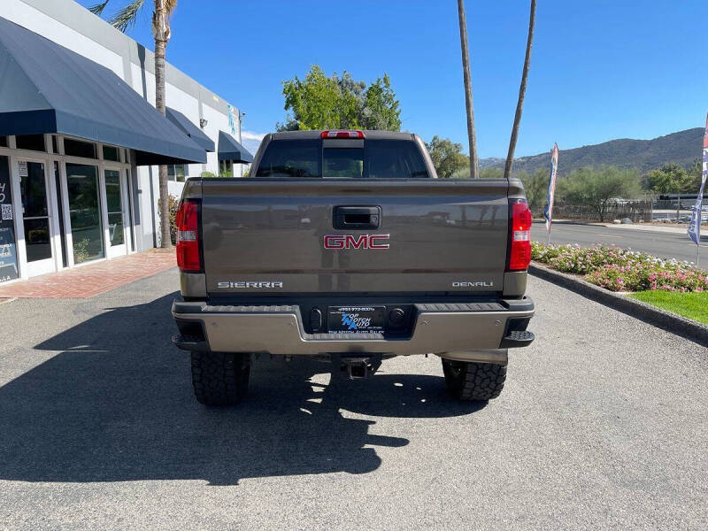 2015 GMC Sierra 2500HD Denali