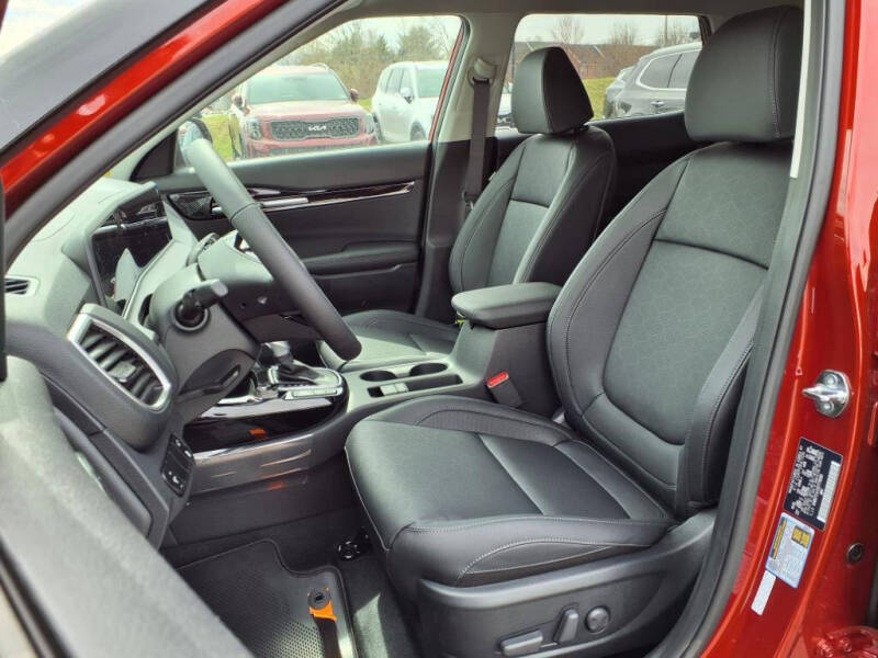 2025 Kia Seltos SX