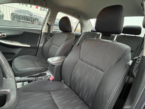 2013 Toyota Corolla S