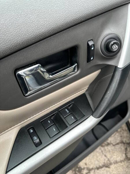 2013 Ford Edge SE