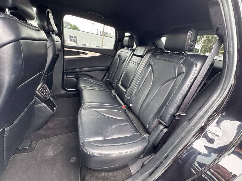 2020 Lincoln Nautilus Standard