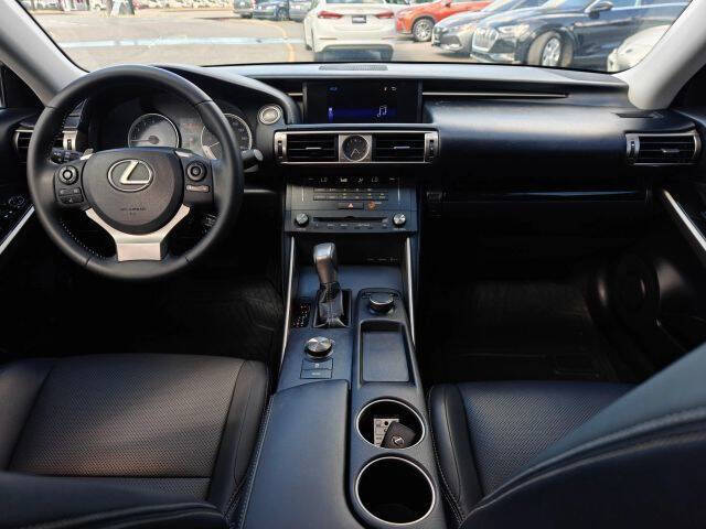 2015 Lexus IS 250