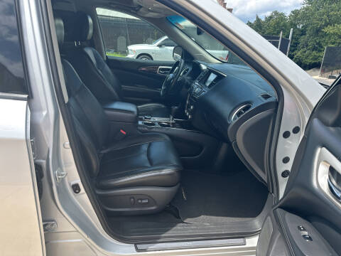 2013 Nissan Pathfinder SL