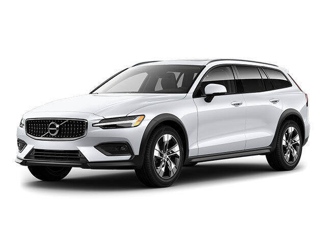 2022 Volvo V60 Cross Country T5