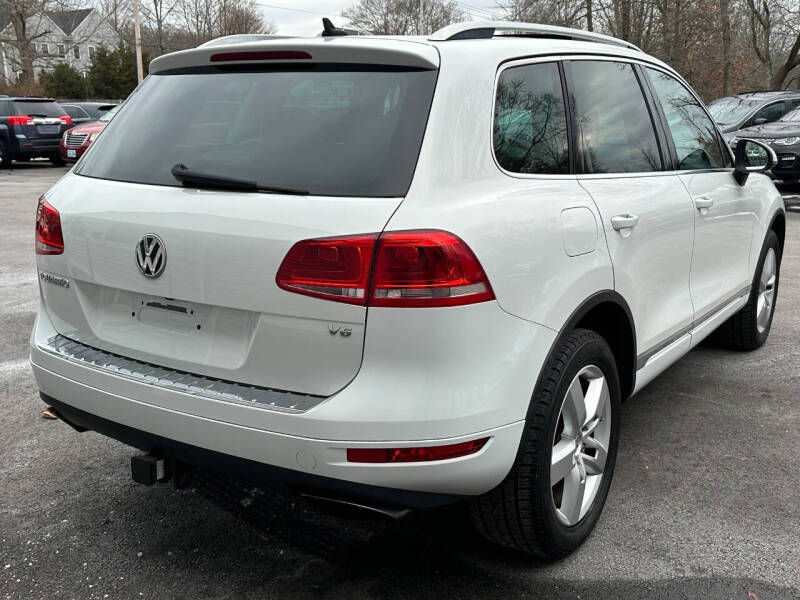 2013 Volkswagen Touareg VR6 Sport