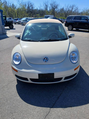 2009 Volkswagen New Beetle Convertible