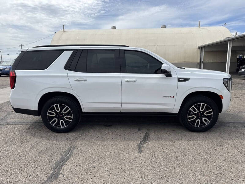 2024 GMC Yukon AT4
