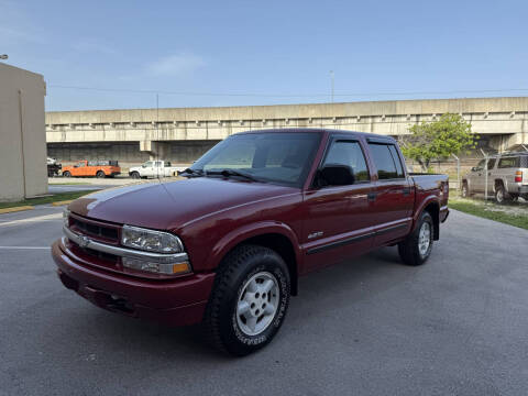 2004 Chevrolet S-10 LS