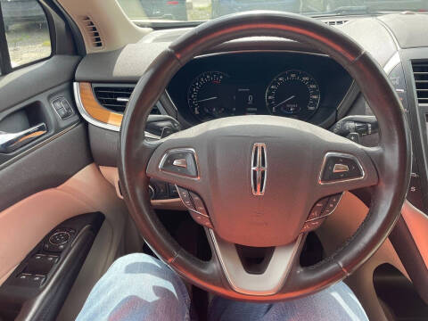 2017 Lincoln MKC Select