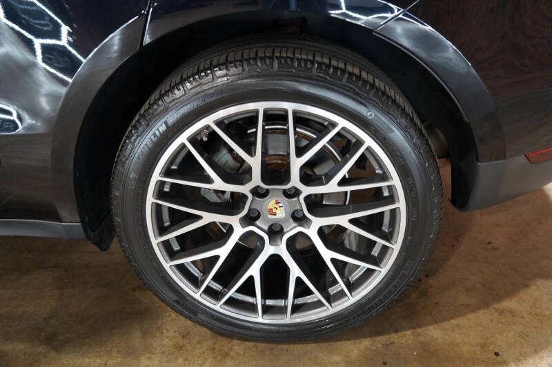 2019 Porsche Macan S