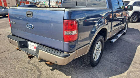 2004 Ford F-150 Lariat