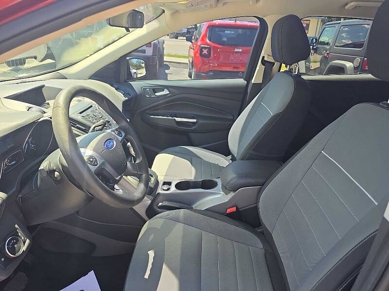 2015 Ford Escape SE