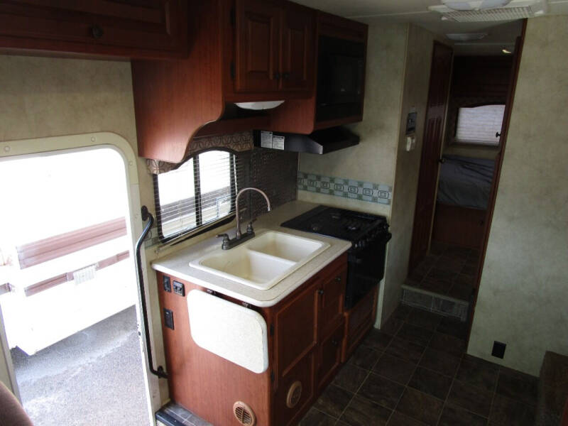 2012 Thor Motor Coach FREEDOM ELITE 26E