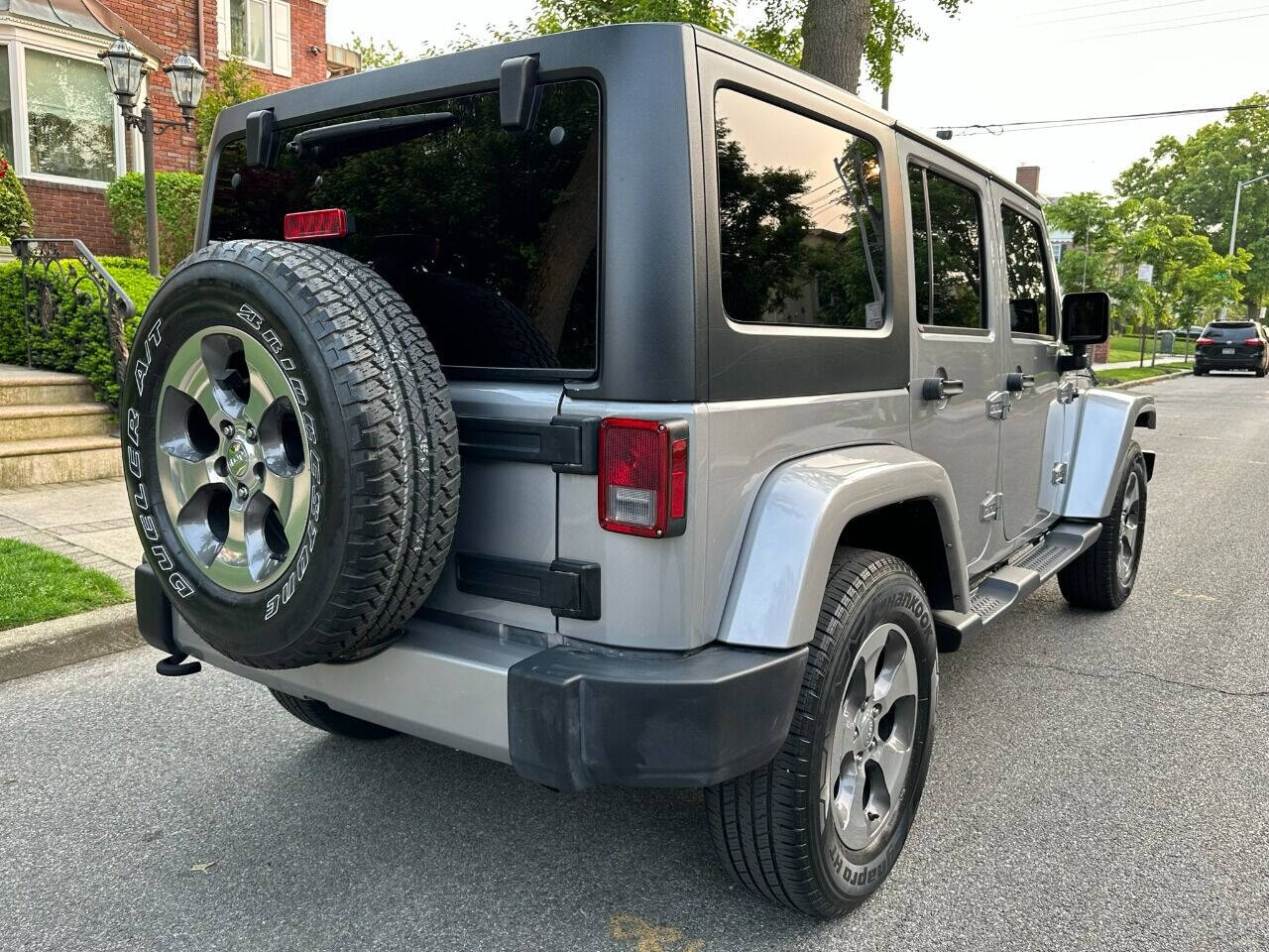 2018 Jeep Wrangler JK Unlimited  - $27,900