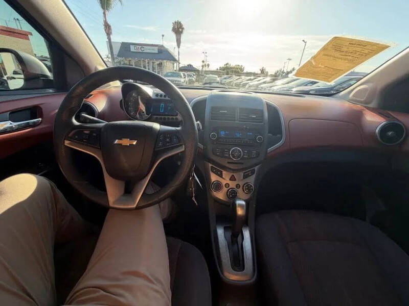 2013 Chevrolet Sonic LT Auto