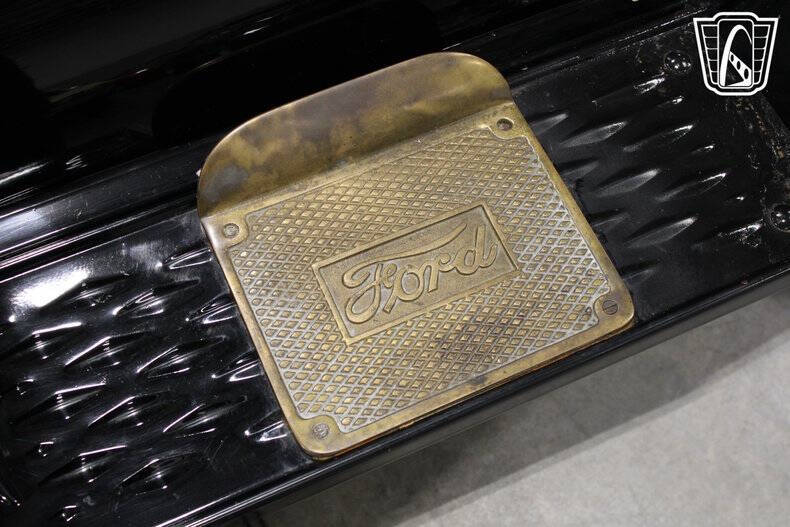1916 Ford Model T