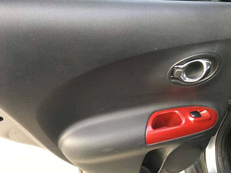 2017 Nissan JUKE S