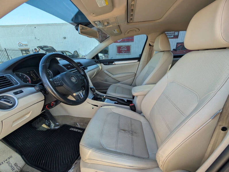 2013 Volkswagen Passat SE