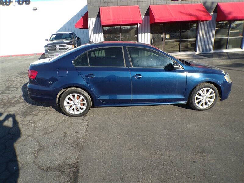 2011 Volkswagen Jetta for sale at L A AUTOS in Omaha NE