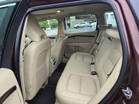 2016 Volvo XC70 T5 Platinum