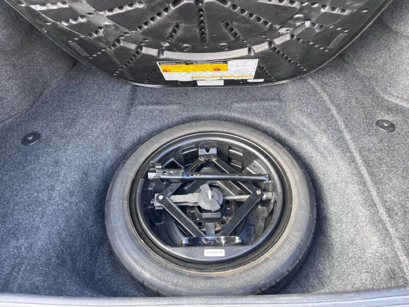 2005 Cadillac DeVille