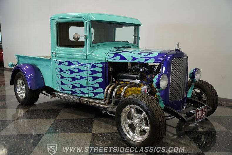 1932 Ford F-100