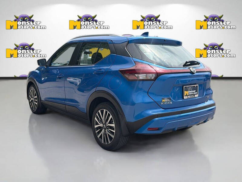 2021 Nissan Kicks SV