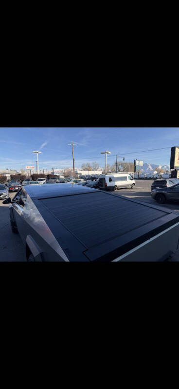 2024 Tesla Cybertruck