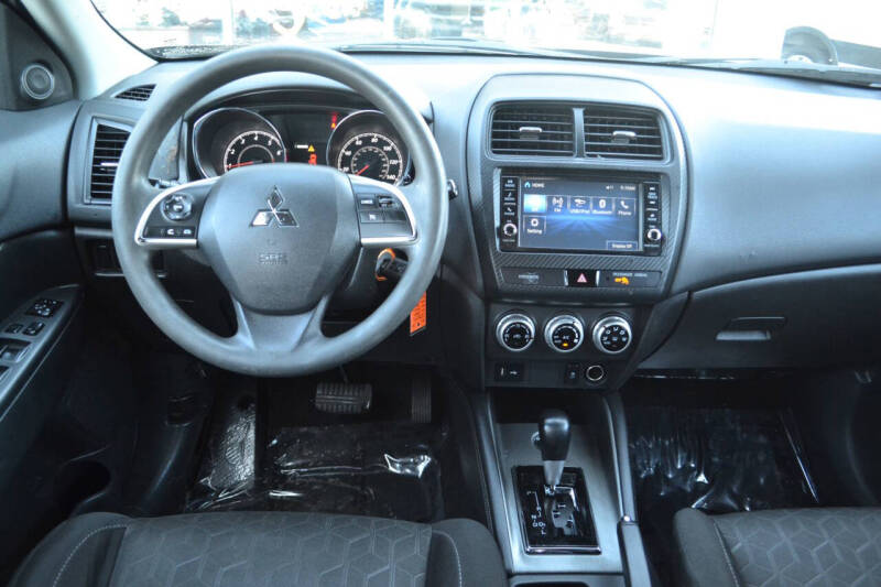 2020 Mitsubishi Outlander Sport ES